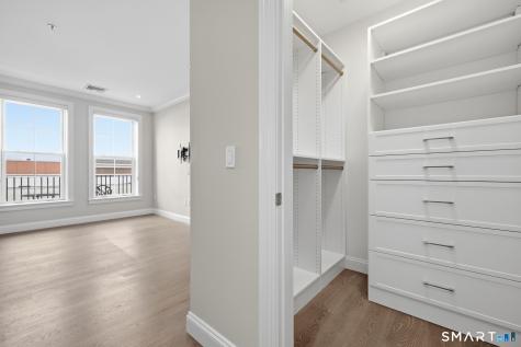 85 Memorial Road West Hartford CT 06107