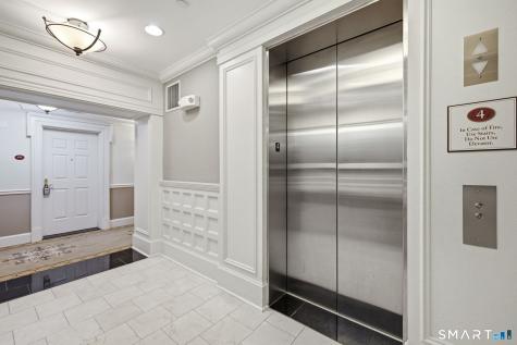 85 Memorial Road West Hartford CT 06107