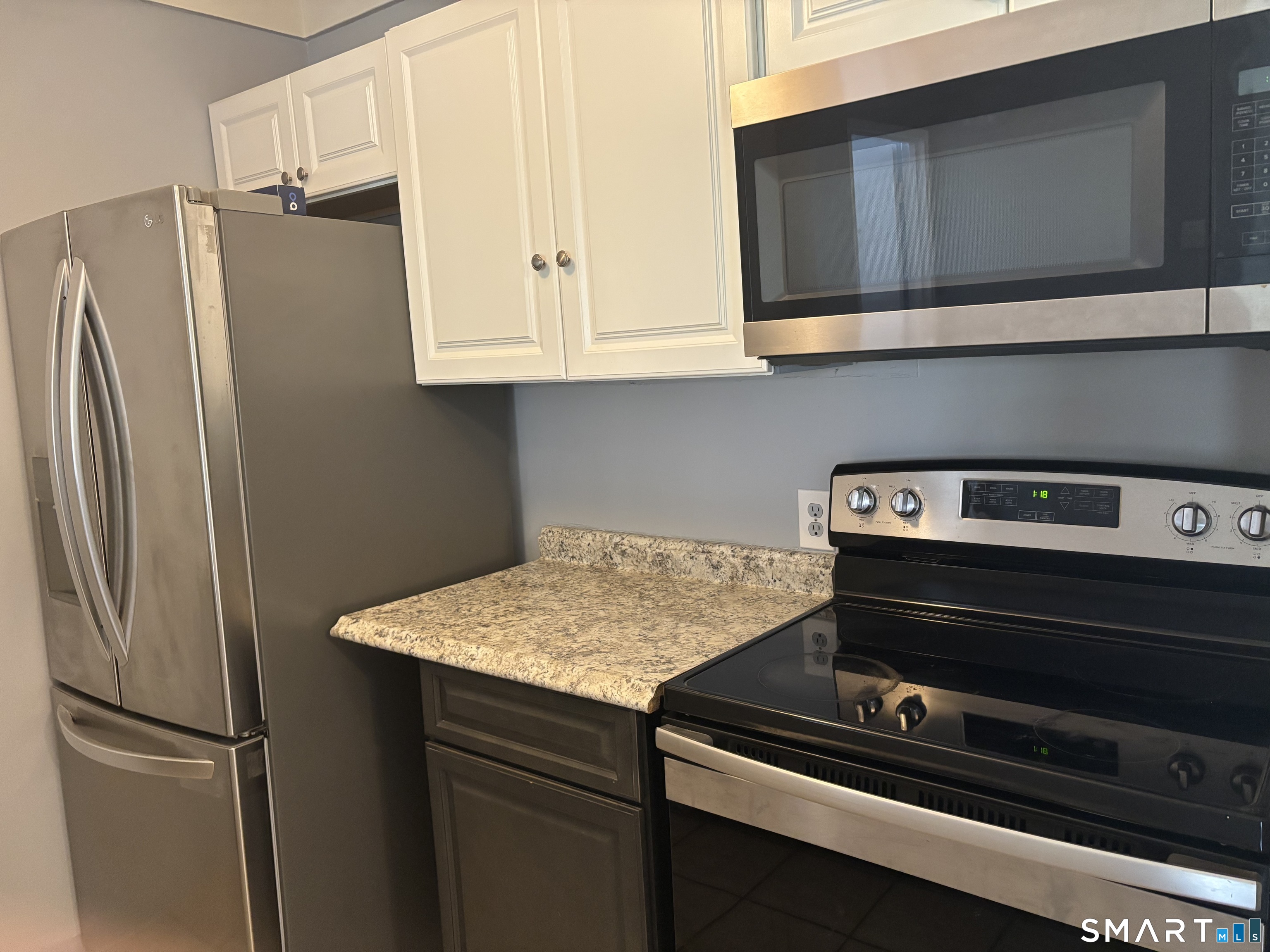 22 Prospect Street Manchester CT 06040