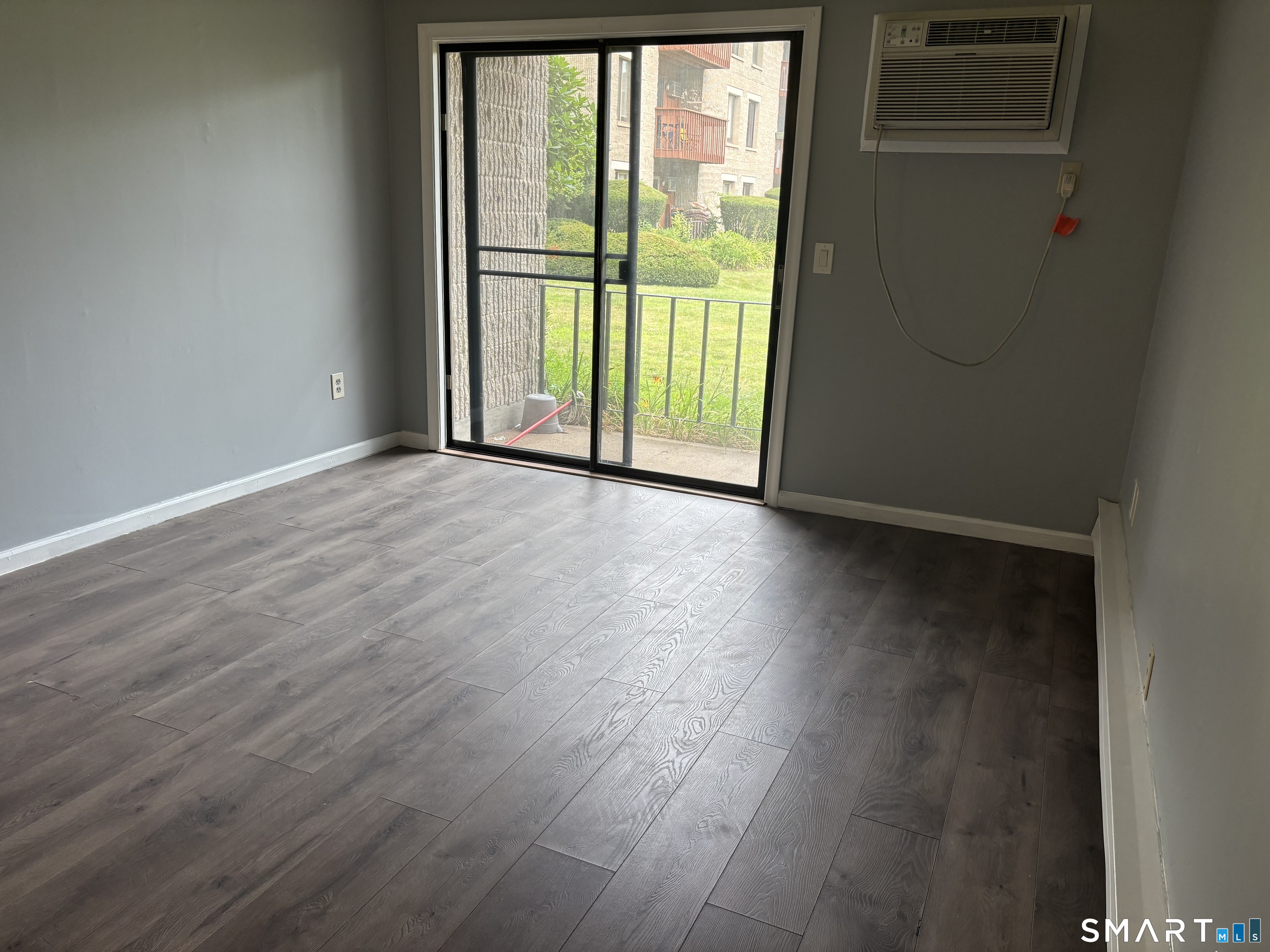 22 Prospect Street Manchester CT 06040