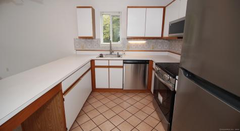 164 Stoneheights Drive Waterford CT 06385