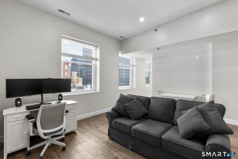 196 Crown Street New Haven CT 06510