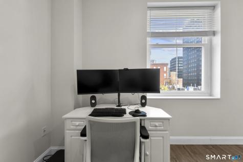 196 Crown Street New Haven CT 06510