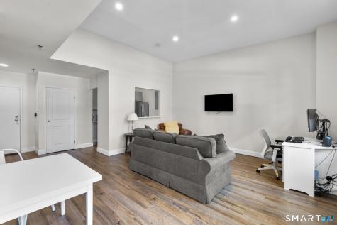 196 Crown Street New Haven CT 06510