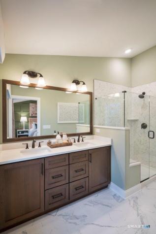 14 Bramble Way Brookfield CT 06804