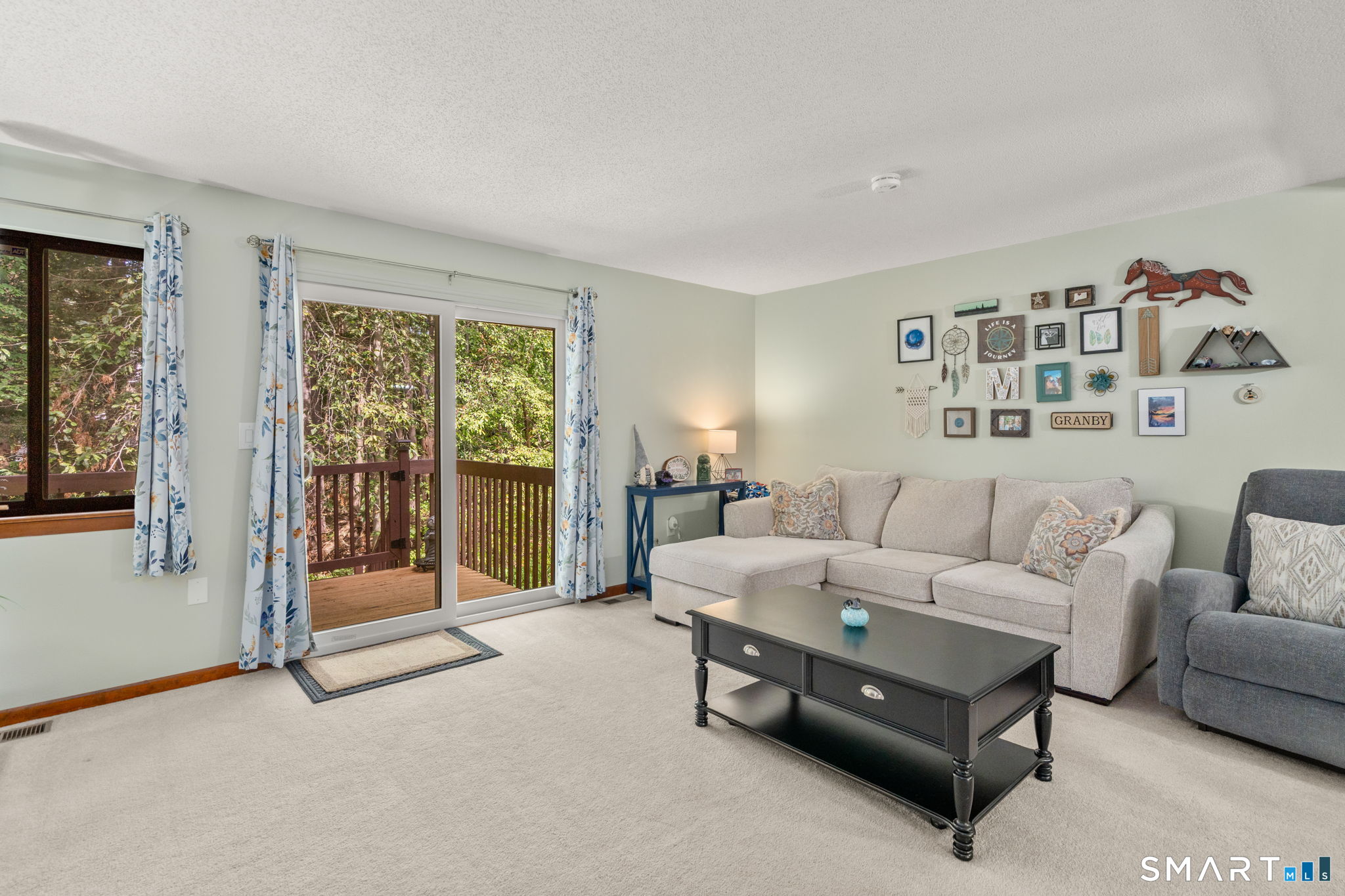 12 Wiggins Farm Drive Simsbury CT 06070