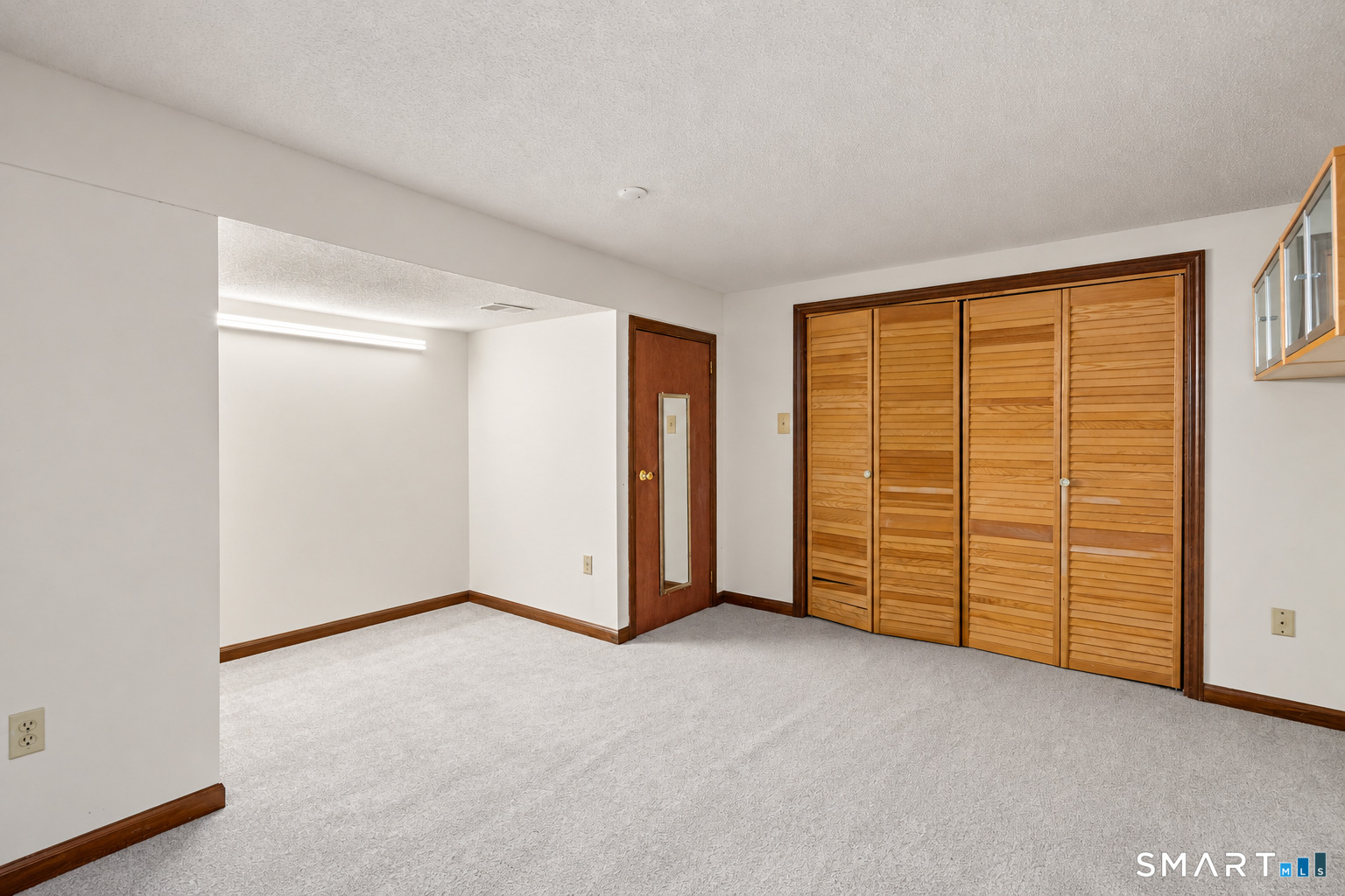 12 Wiggins Farm Drive Simsbury CT 06070