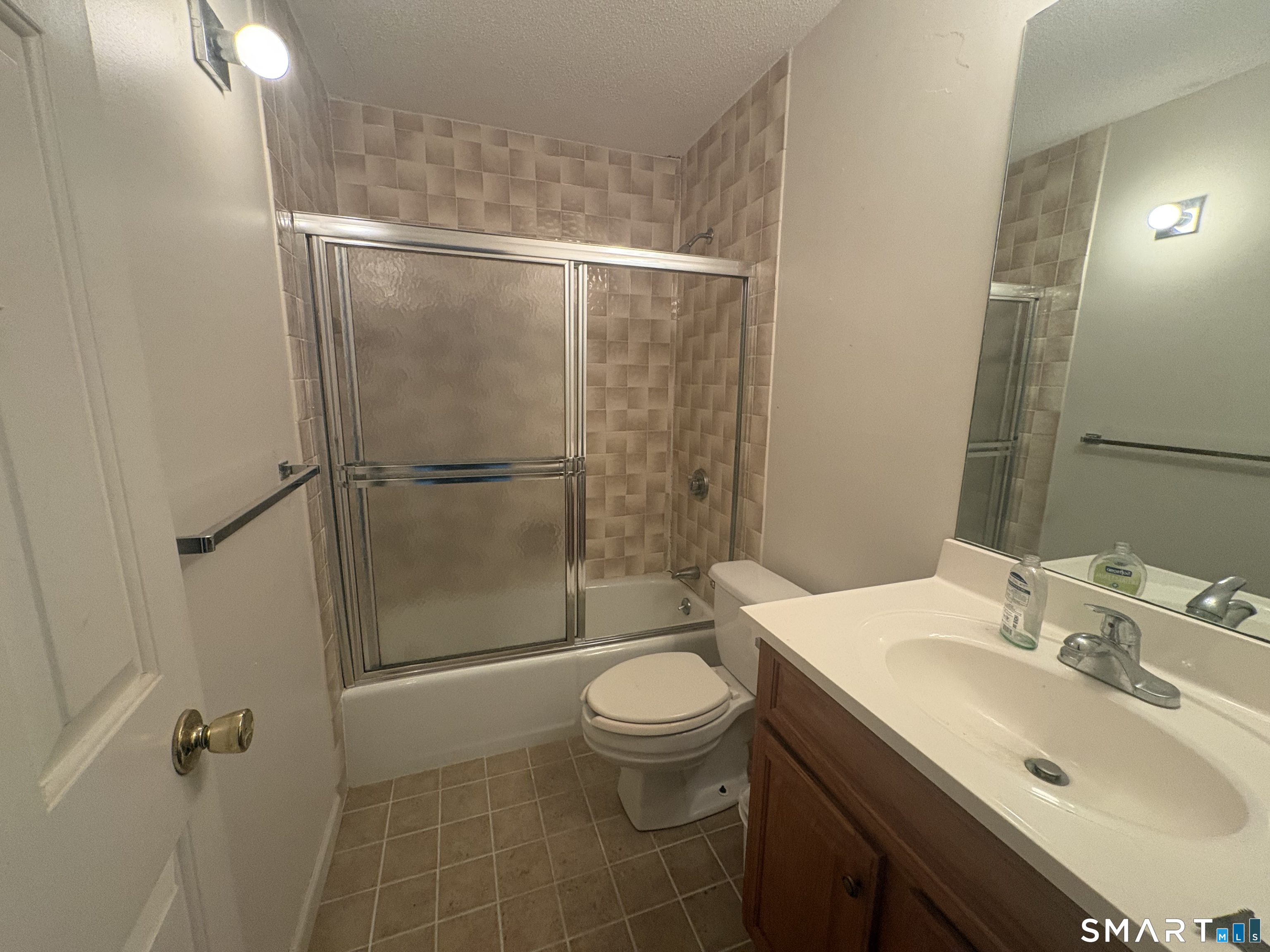 1 Mansfield Grove Road East Haven CT 06512