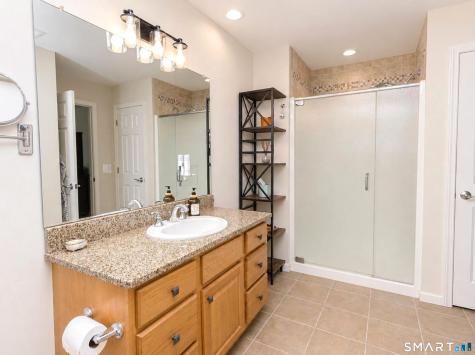 1985 West Street Southington CT 06489