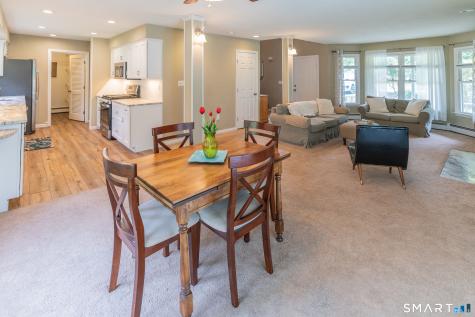 22 Arrowwood Circle South Windsor CT 06074