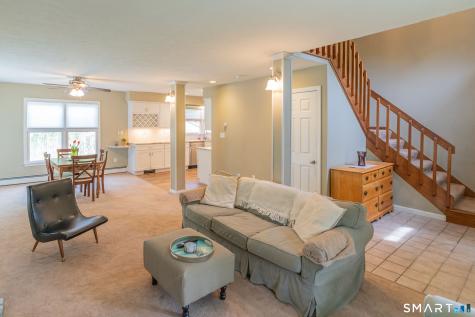 22 Arrowwood Circle South Windsor CT 06074