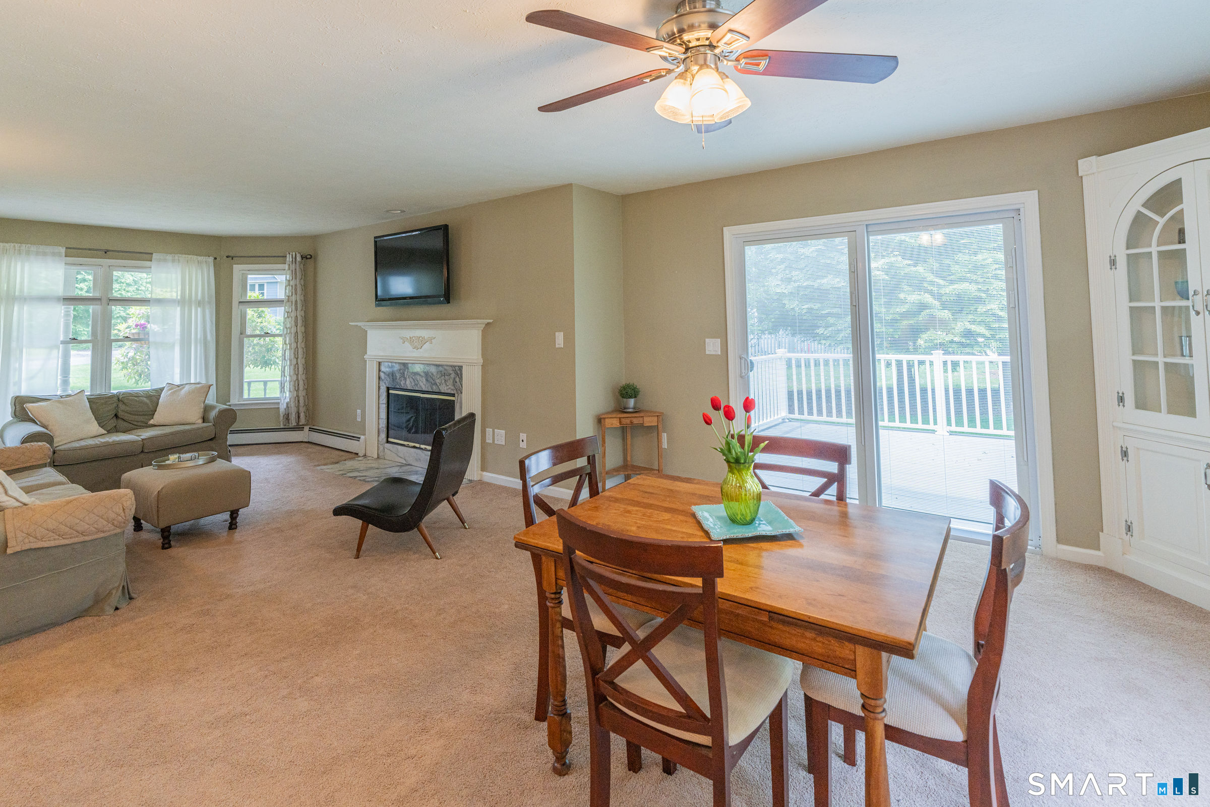 22 Arrowwood Circle South Windsor CT 06074