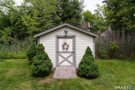 22 Arrowwood Circle South Windsor CT 06074
