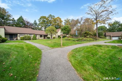 85 Heritage Village Southbury CT 06488