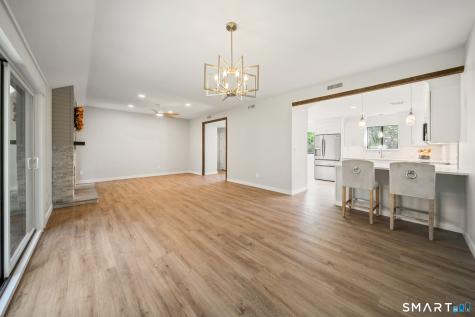 85 Heritage Village Southbury CT 06488