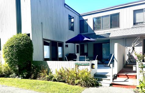 7 Honeysuckle Lane Ridgefield CT 06877