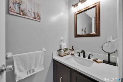 26 Guiel Place Meriden CT 06450