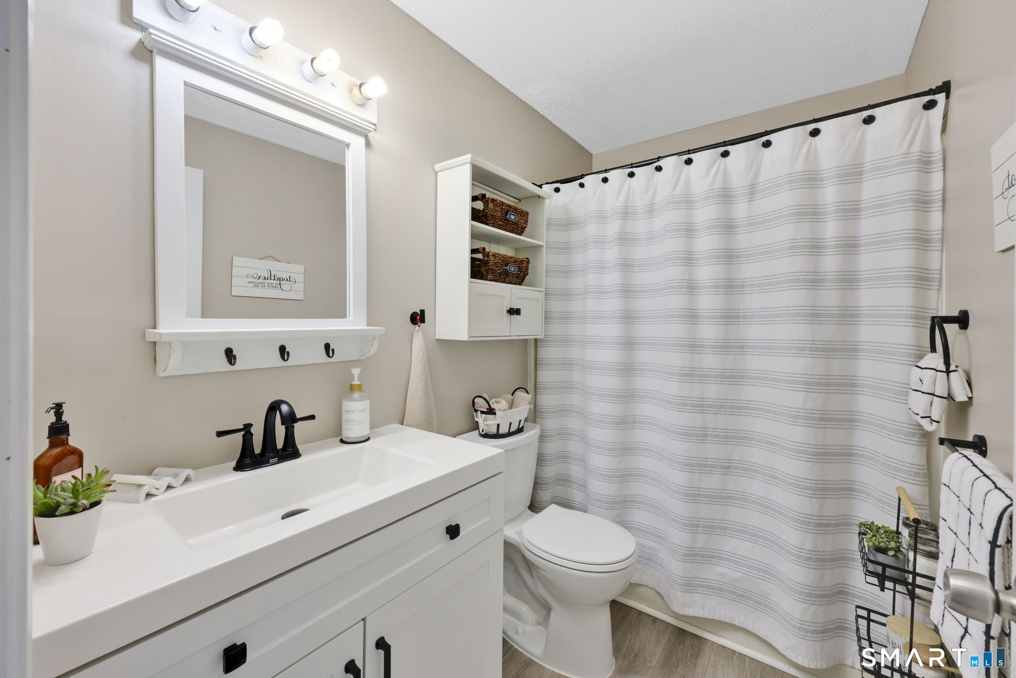 26 Guiel Place Meriden CT 06450