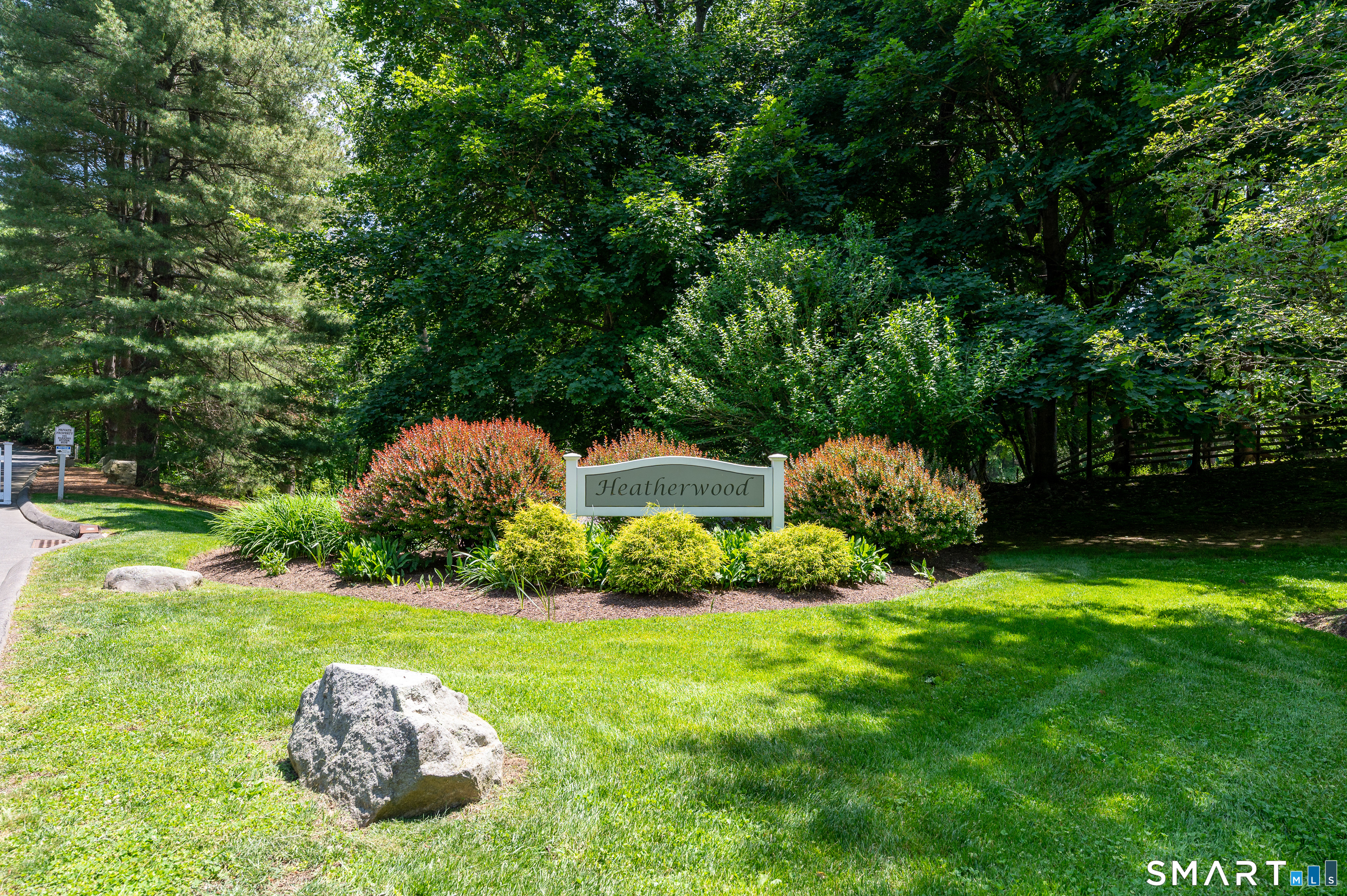 Stamford CT, 6 Barnes West Road, Unit 6