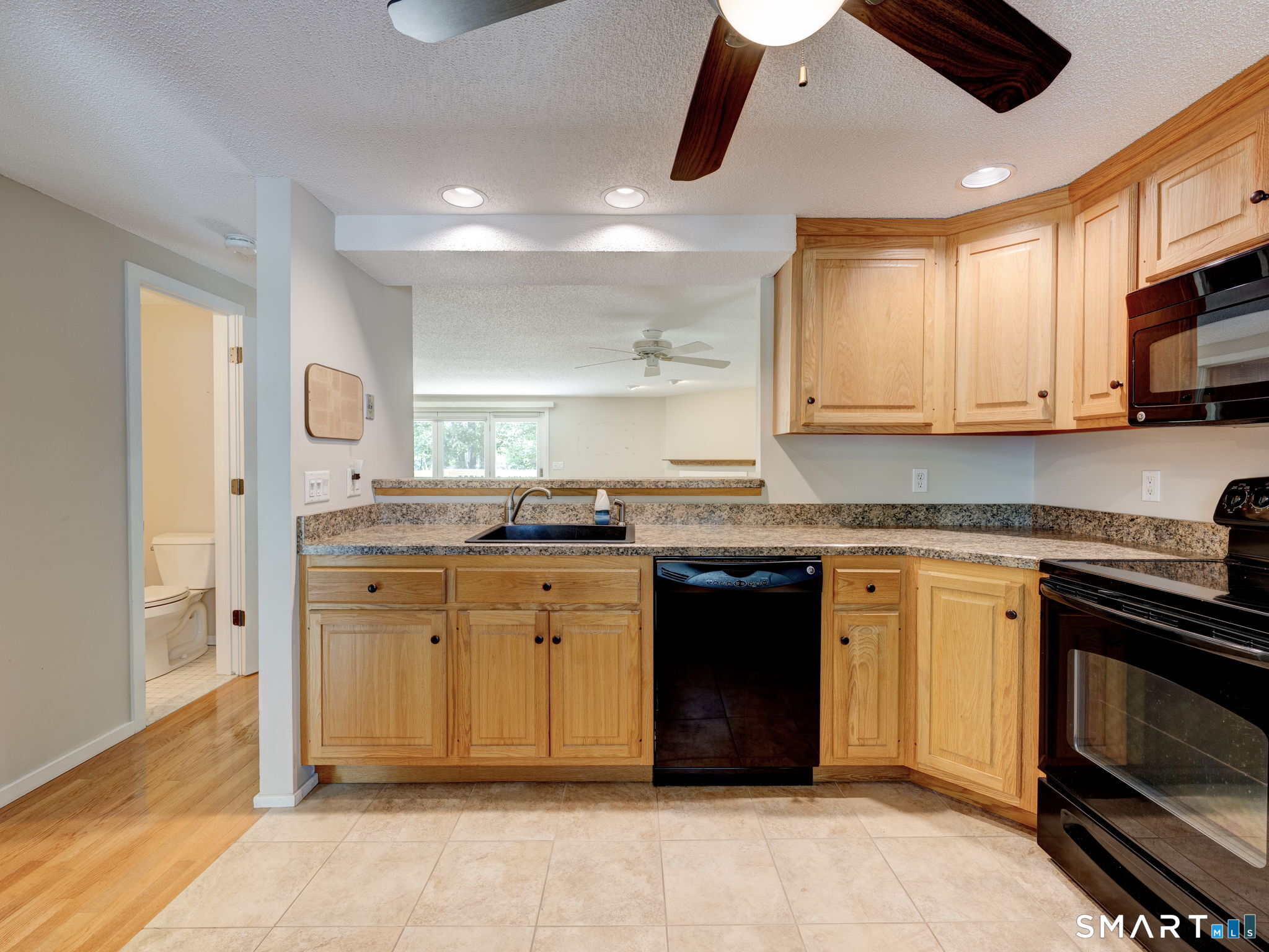 19 Sunridge Lane Cromwell CT 06416
