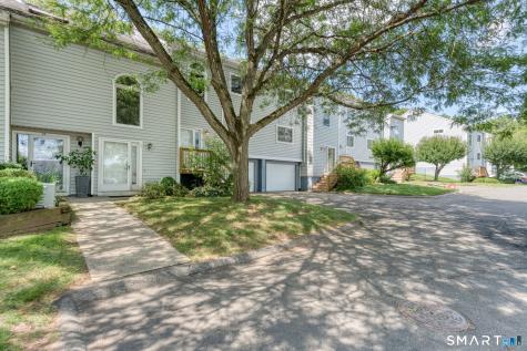 19 Sunridge Lane Cromwell CT 06416
