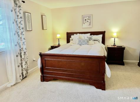 96 Coronado Drive Newington CT 06111