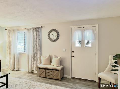 96 Coronado Drive Newington CT 06111