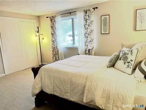 96 Coronado Drive Newington CT 06111