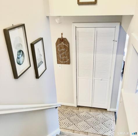96 Coronado Drive Newington CT 06111