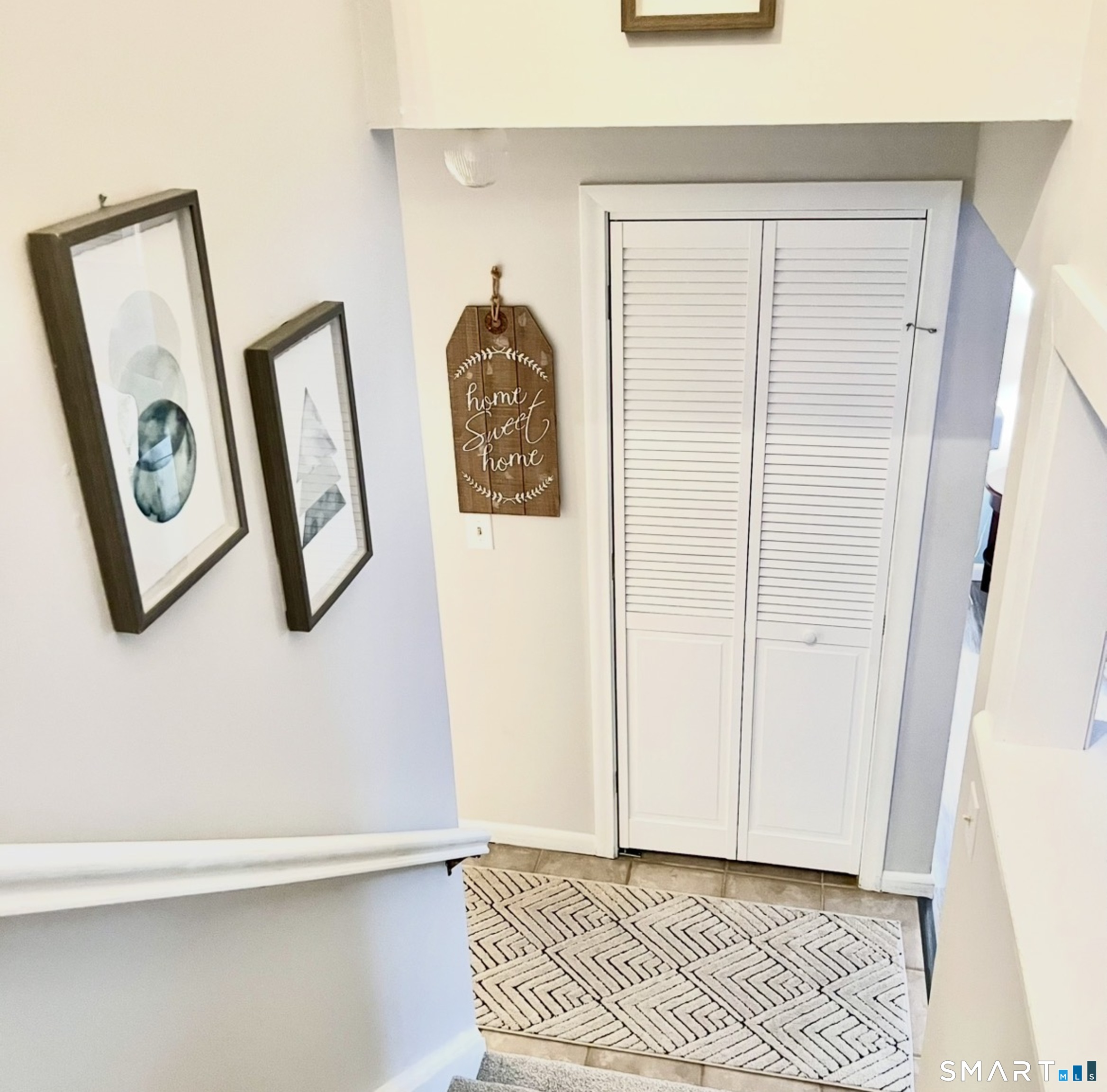 96 Coronado Drive Newington CT 06111