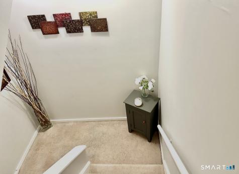 96 Coronado Drive Newington CT 06111