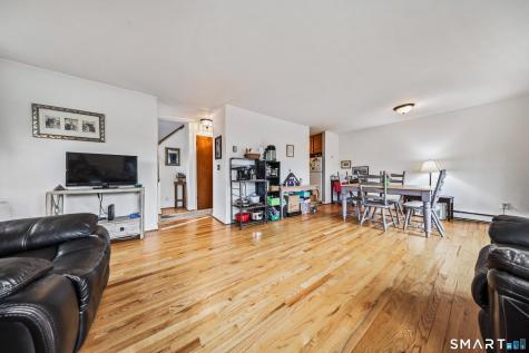 7 Sharon Lane Wethersfield CT 06109