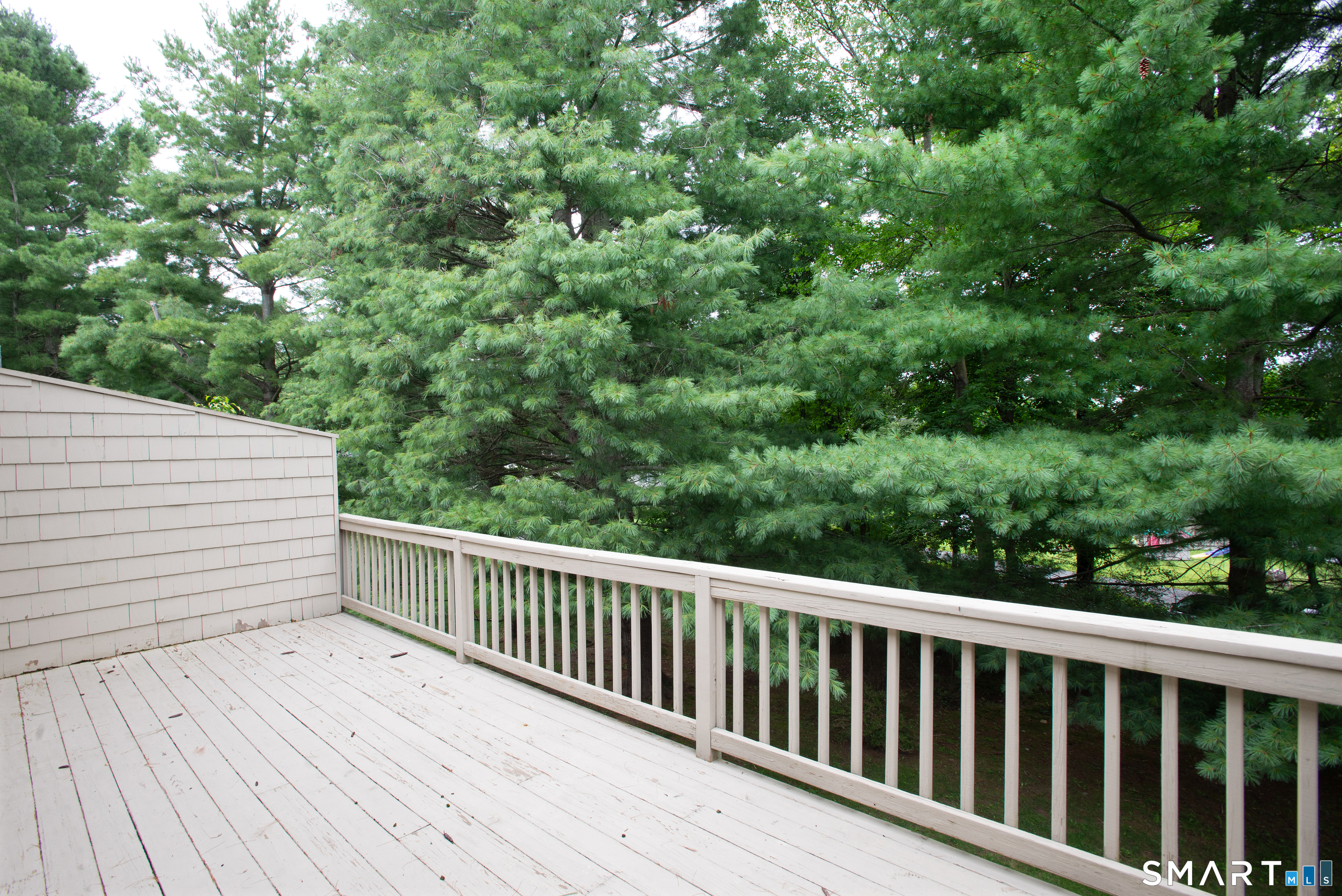 12 Boulevard Drive Danbury CT 06810