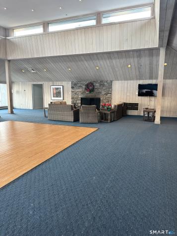 20 Harbour Village Branford CT 06405