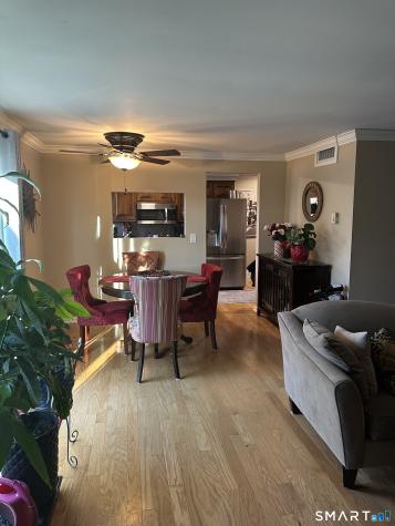 20 Harbour Village Branford CT 06405