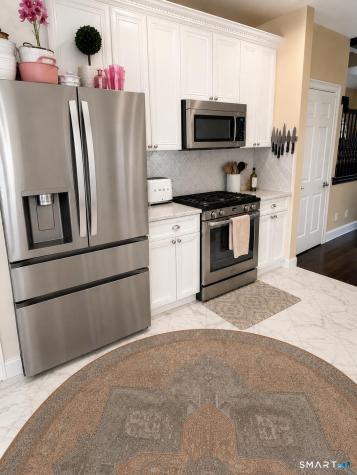 52 Faith Lane Danbury CT 06810