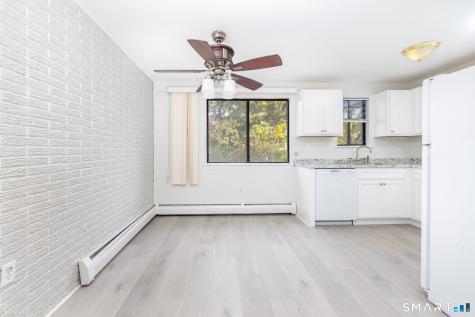 518 Blackstone Village Meriden CT 06450