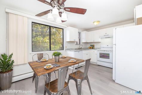 518 Blackstone Village Meriden CT 06450