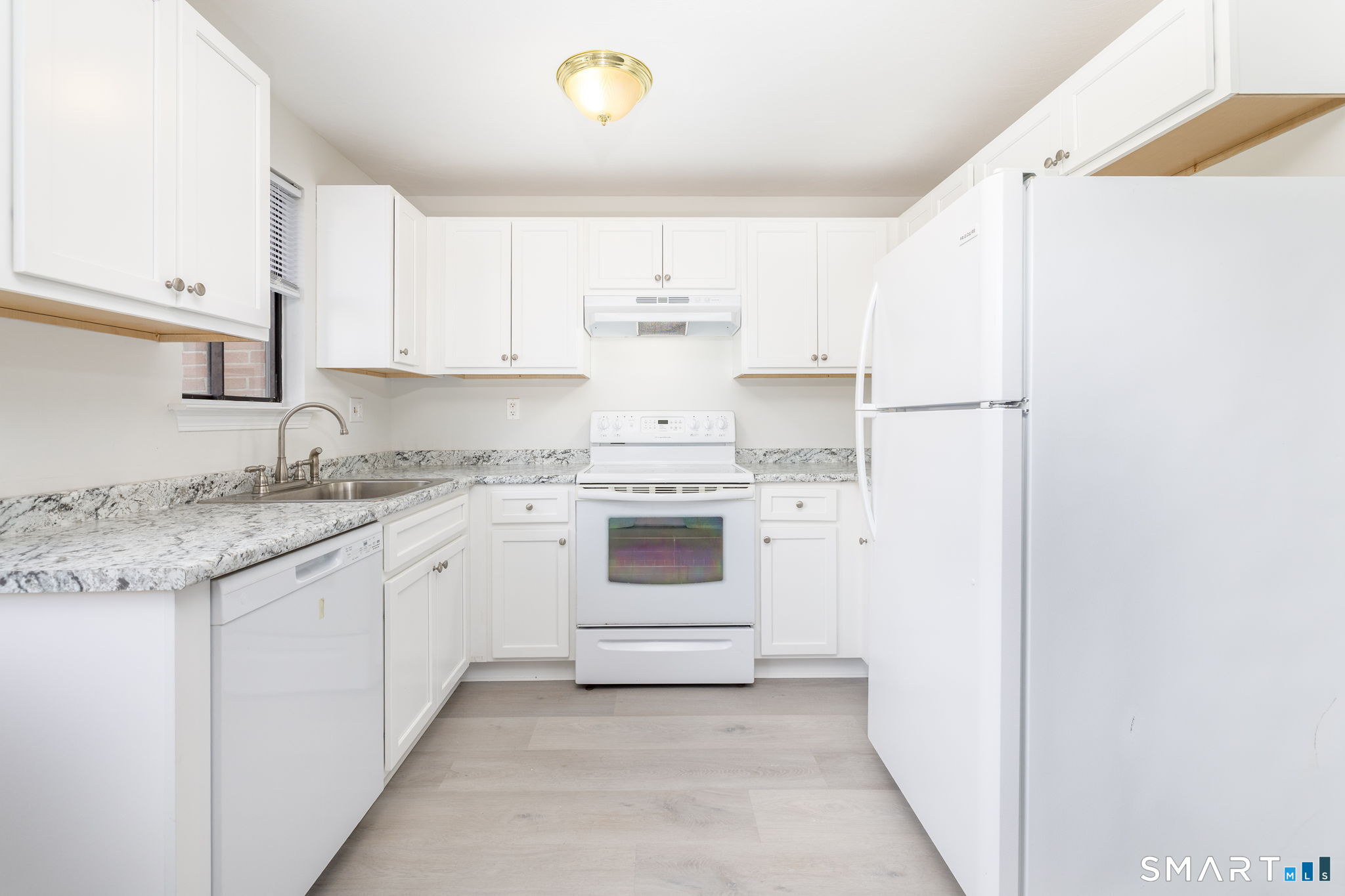 518 Blackstone Village Meriden CT 06450