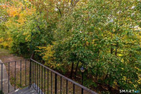 518 Blackstone Village Meriden CT 06450
