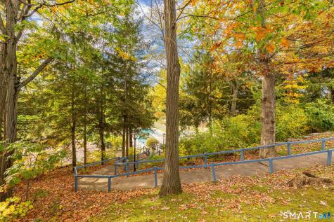 518 Blackstone Village Meriden CT 06450