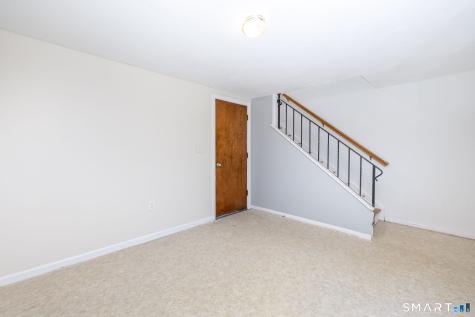 518 Blackstone Village Meriden CT 06450
