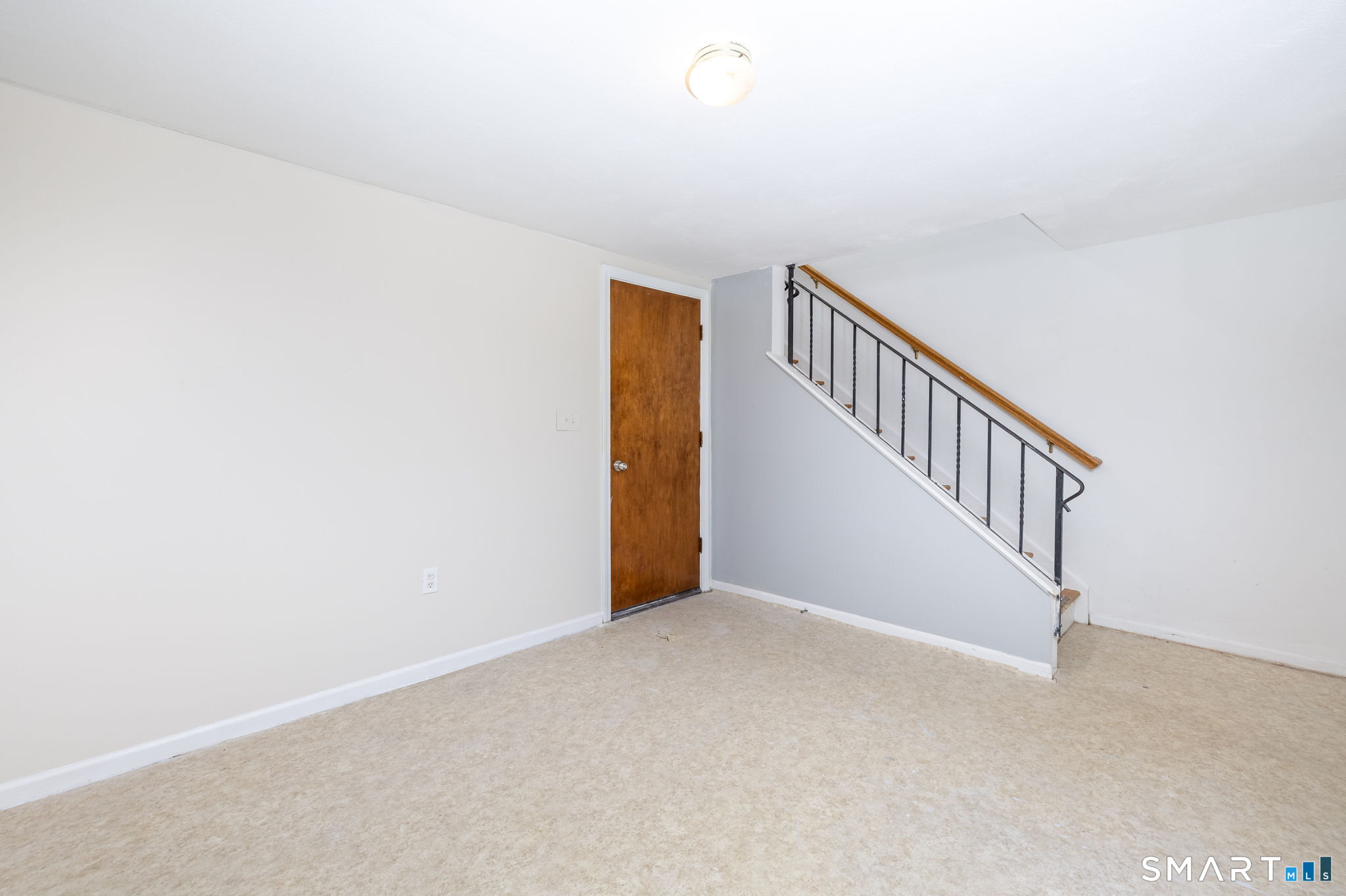 518 Blackstone Village Meriden CT 06450
