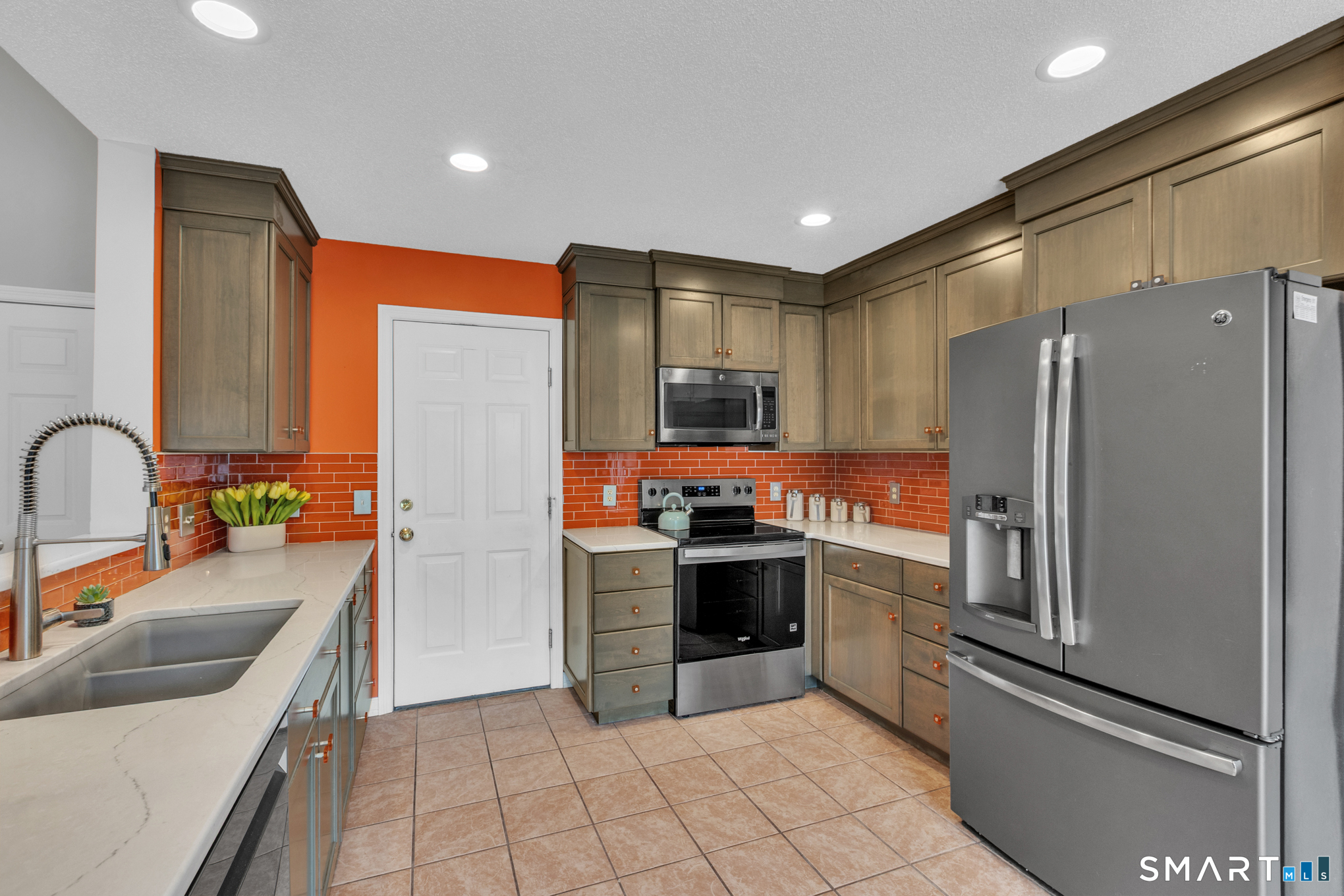 36 Primrose Lane Suffield CT 06078