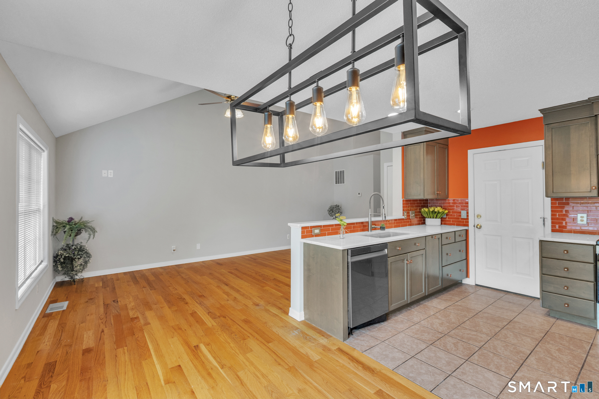 36 Primrose Lane Suffield CT 06078