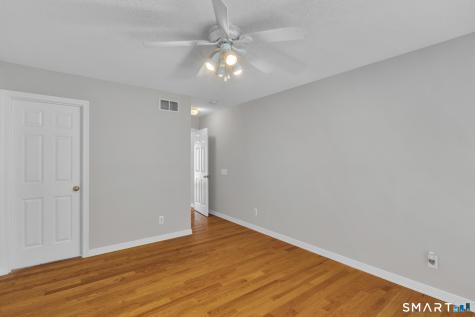 36 Primrose Lane Suffield CT 06078