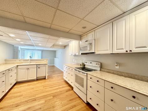 36 Primrose Lane Suffield CT 06078