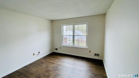 68 Rockledge Loop Torrington CT 06790
