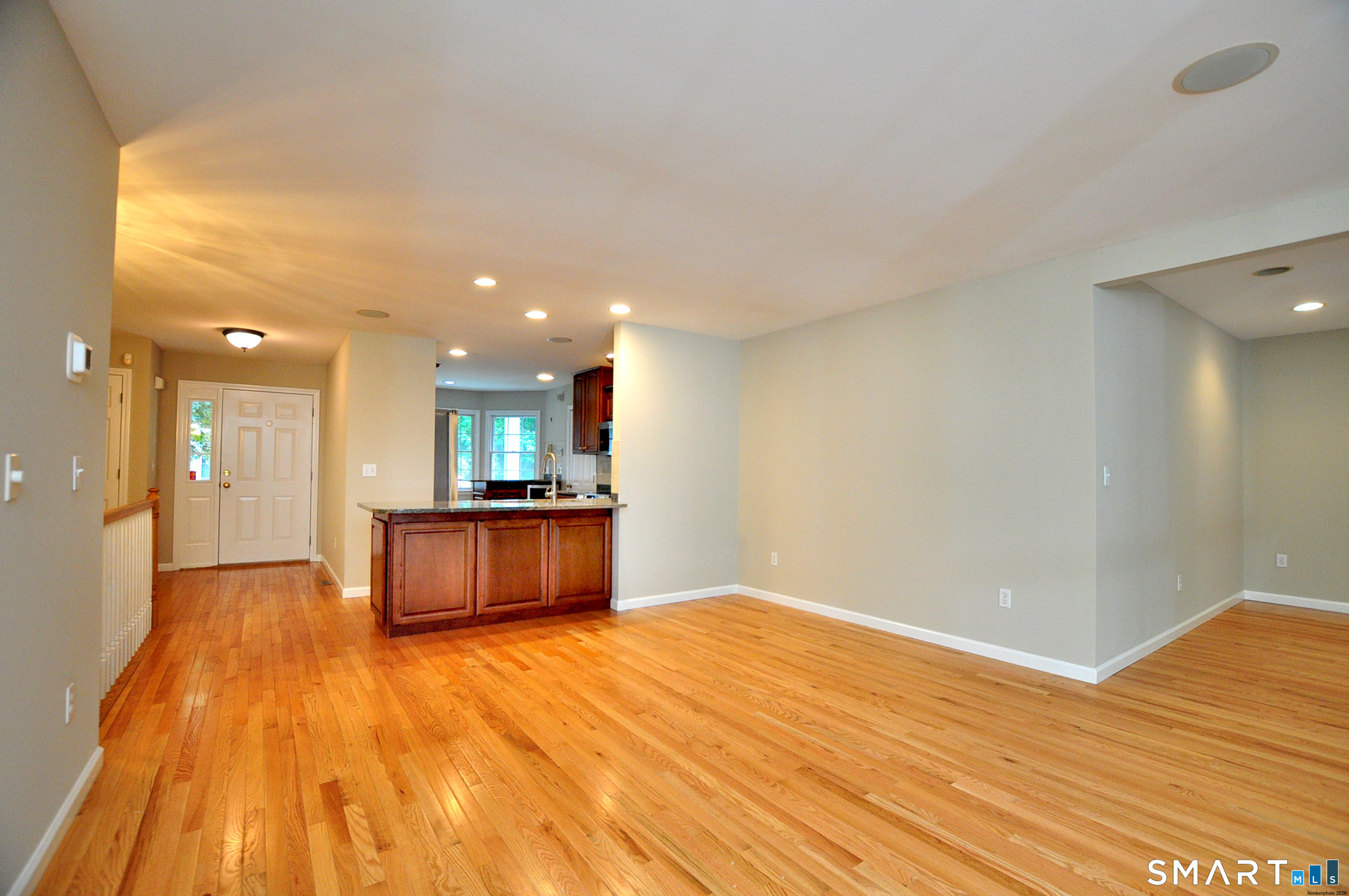 127 Kings Way Windsor CT 06095