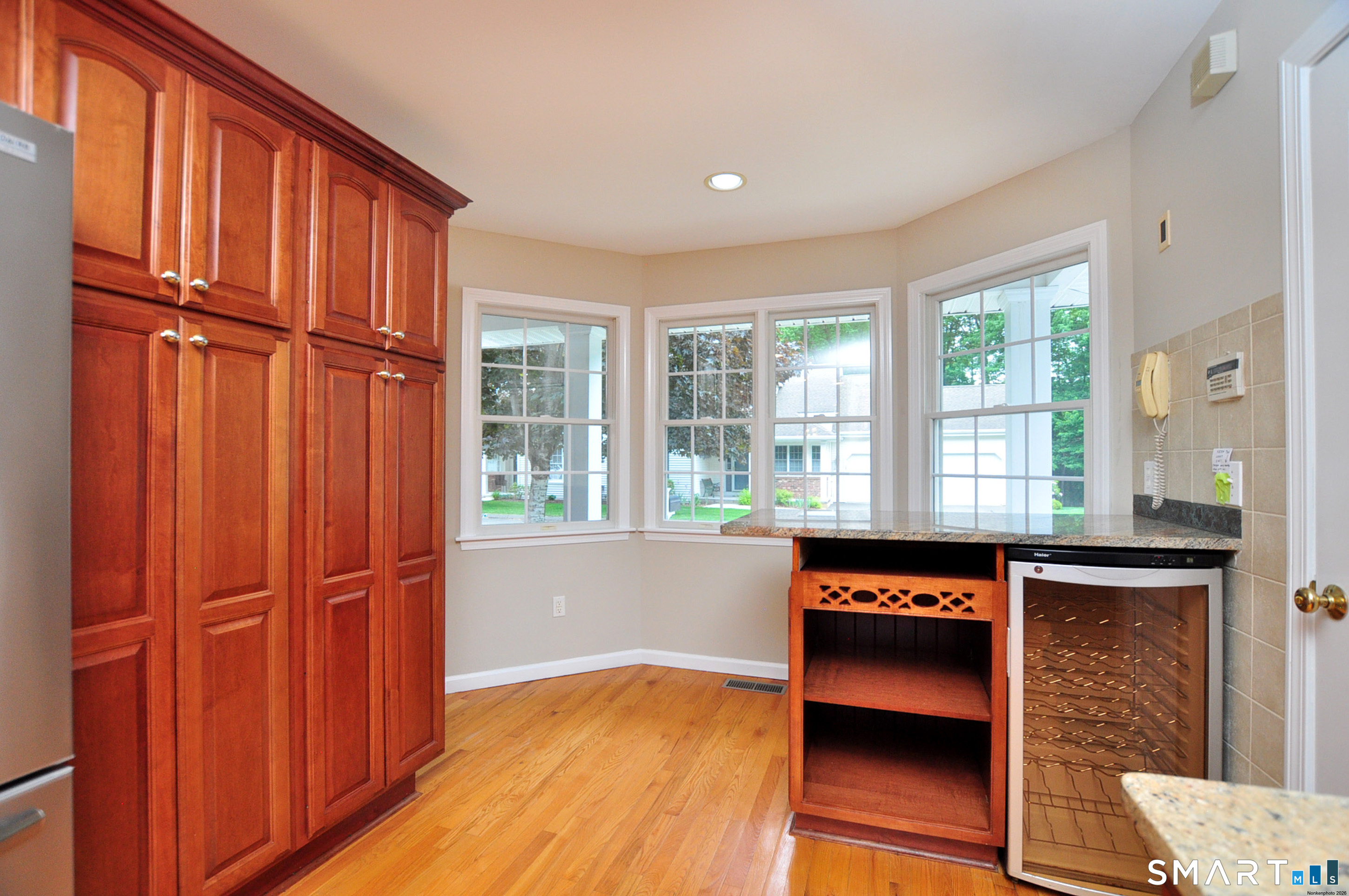 127 Kings Way Windsor CT 06095